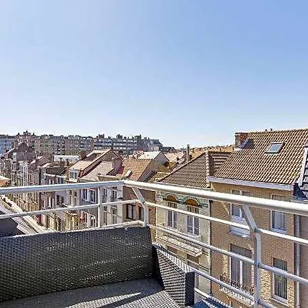 Duplex Located In The Market Square Apartment *